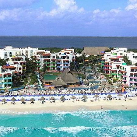 El Pueblito Beach Hotel Cancún Buitenkant foto