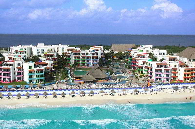 El Pueblito Beach Hotel Cancún Buitenkant foto